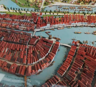 Hafen- und Stadtansicht aus alten Zeiten