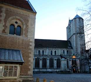 Burg, Burgplatz und Dom