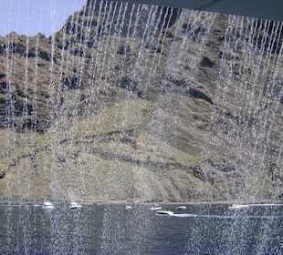 Wasserfall vom Schiff