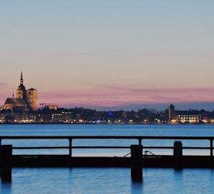 Blick auf Stralsund & Hotel 