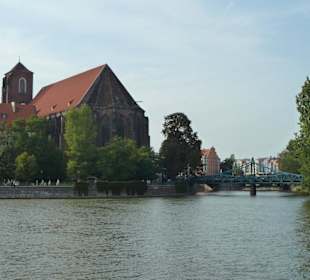 Kirche Maria auf dem Sande mit Dombrücke