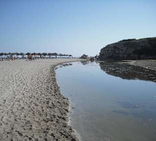 Fluss Richtung Strand