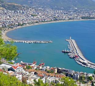 Nächste Kehre, Hafen Meer und Alanya