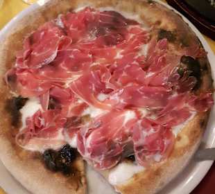 Focaccia mit Parmaschinken