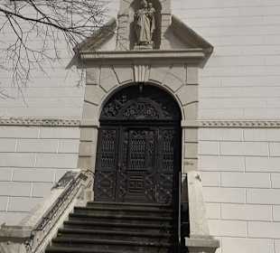 Ehemalige Klosterkirche & Kloster zum Heiligen Gra