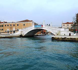 Eine Vaporetto-Fahrt von Lido bis Rialto