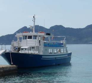 Pause am Strand /  Playa de Formentor