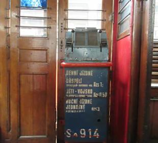 Im Museum des öffentlichen Peronennahverkehrs