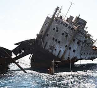 Wrack der Lovilla auf dem Gordon Riff