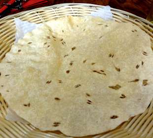 Papadam als Gruß aus der Küche