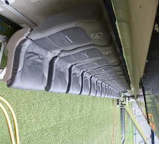 Beheizte Trainerbänke