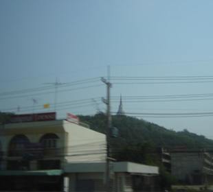 Der Palast vom Tal aus gesehen