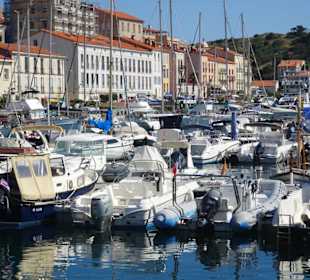 Im Yachthafen von Port Vendres
