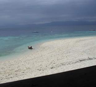 Blick vom öffentlichen Restaurant White Beach