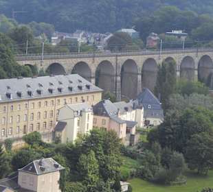 Ausblick auf die Bahnbrücke
