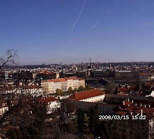 Blick von der Burg über Prag
