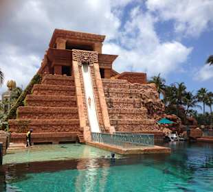 Aquaventure Water Park 
