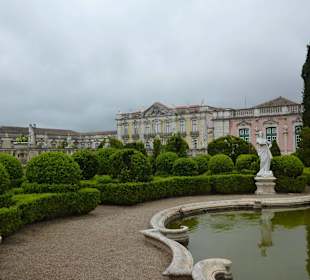 Im Garten von Palacio Nacional de Queluz