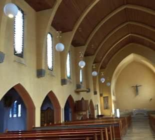 Kath. Pfarrkirche St. Petrus Canisius