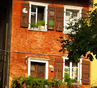 Anbauten in tollen Farben