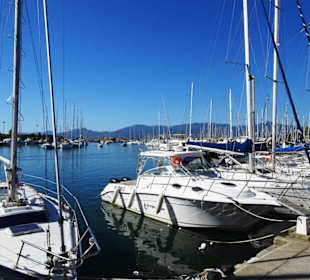 Impressionen aus dem Yachthafen von Saint-Cyprien