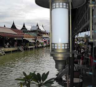 Schwimmende Märkte von Amphawa
