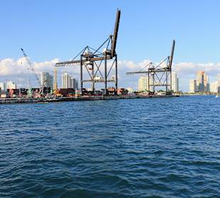 Bootstour Miami ab Bayside - Industriehafen