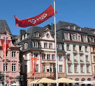 Babbedeckelfassaden am Mainzer Marktplatz