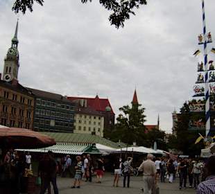 Auf dem Viktualienmarkt