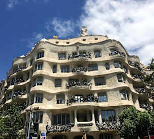 Casa Milá