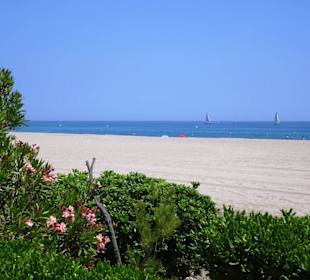 Blick von der Promenade zum Strand