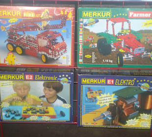 Dá se zde i koupit stavebnice