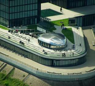Vom Rheinturm runter verschiedene Fenster