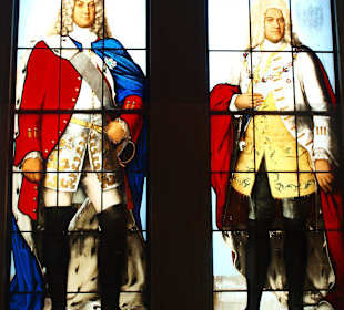 Farbenprächtige Fensterbilder