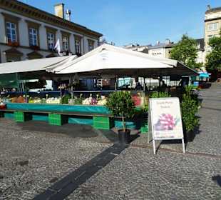 Impressionen des Wochenmarkt in Luxemburg Stadt
