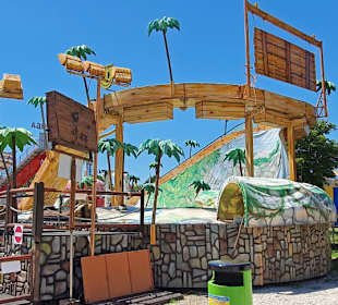 Der Platz ist voll damit, Caorle auch Luna Park