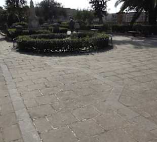 The Mall Gardens