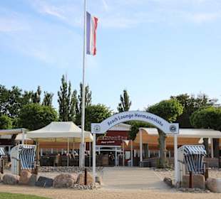 Eingang zur "Beach Lounge"