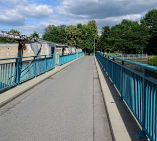 Brücke vom Hain über den rechten Regnitzarm