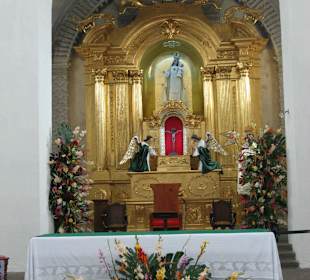 Hauptaltar der Iglesia de la Merced