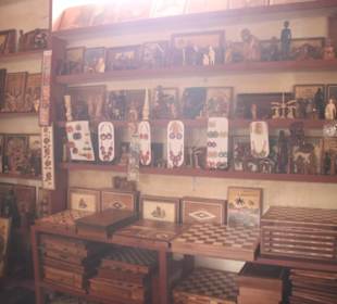 Bei den Holzschnitzern in Ambositra