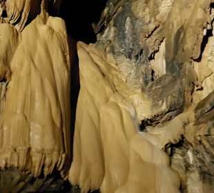Altinbesik Höhle