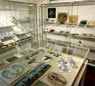 Exponate der Norddeutschen Steingutfabrik