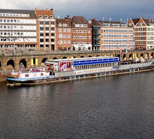 Das Theaterschiff auf der Weser