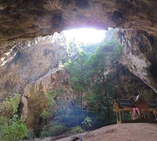 Phraya Nakhon Cave