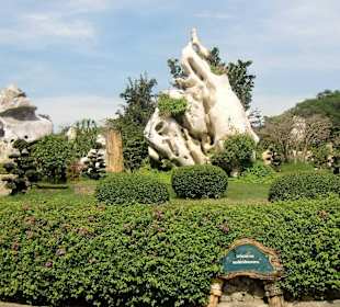 Seltsame steinerne Gebilde