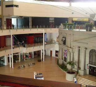 Plaza Forum Mall