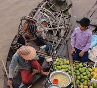 Detail schwimmendes Dorf
