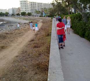 Strandpromenade Sa Coma