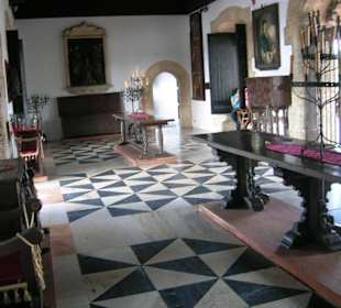 Der Alcazar de Colon‎